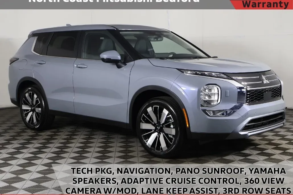 2025 Mitsubishi Outlander SE Ralliart photo 1