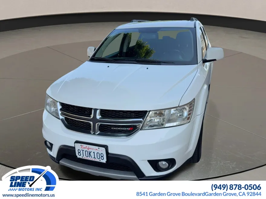 2015 Dodge Journey SXT photo 1