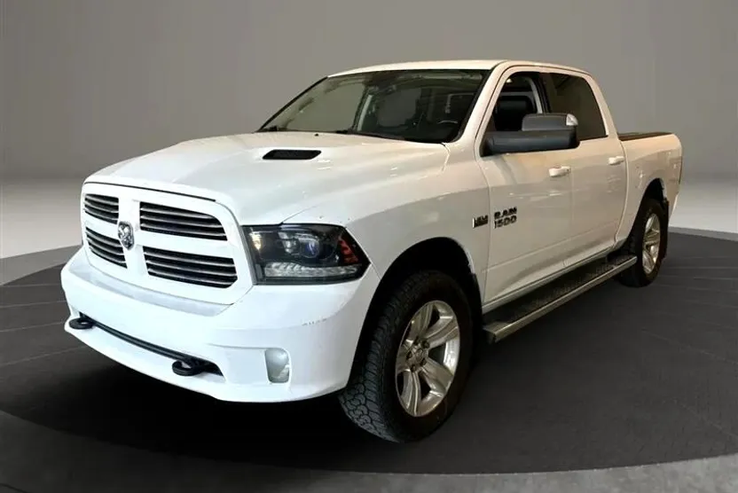 2015 Ram 1500 Sport photo 1