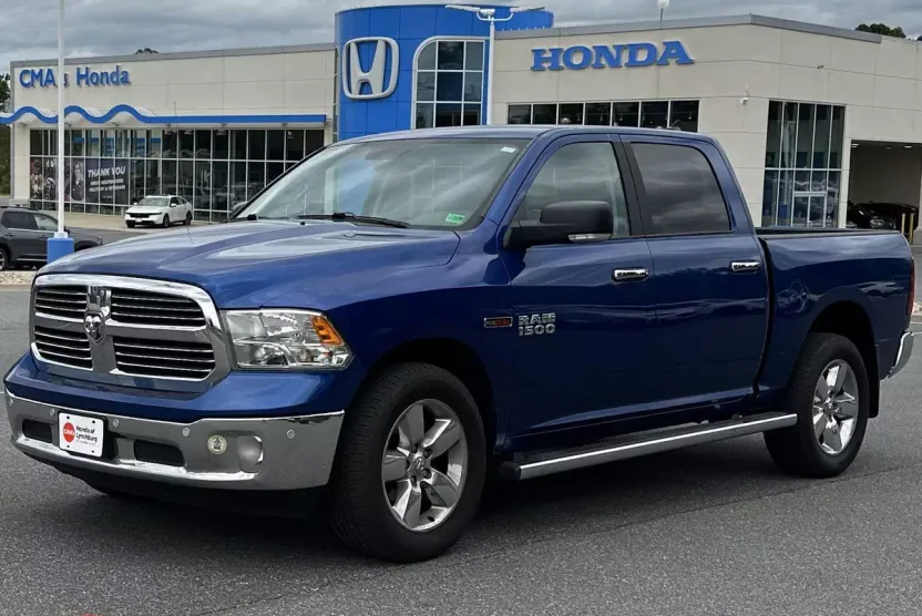 2017 Ram 1500 Big Horn photo 1