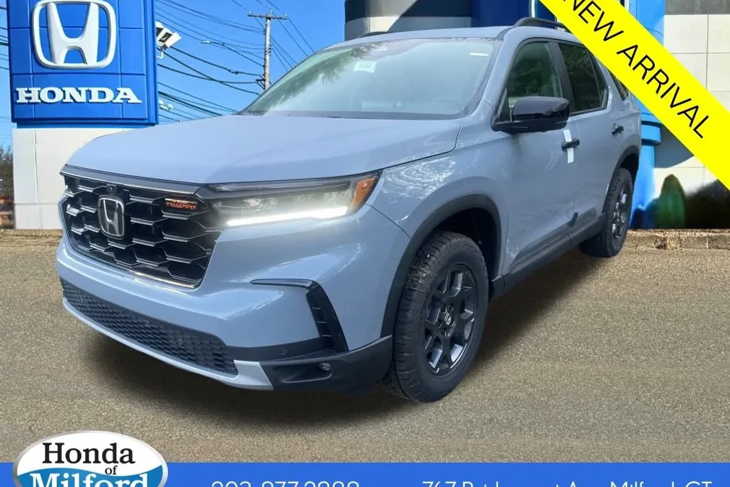 2025 Honda Pilot TrailSport photo 1