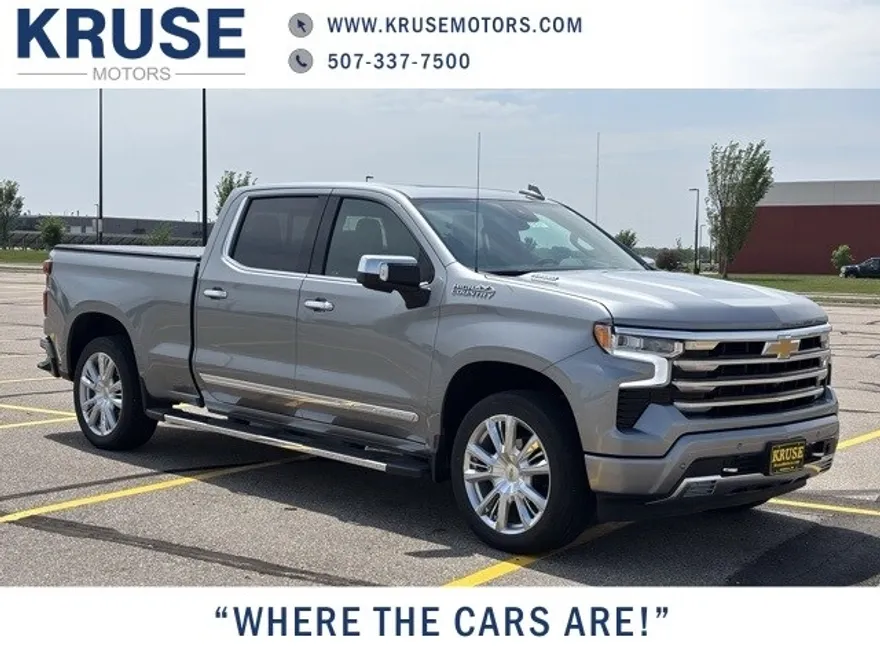 2024 Chevrolet Silverado 1500 High Country photo 1