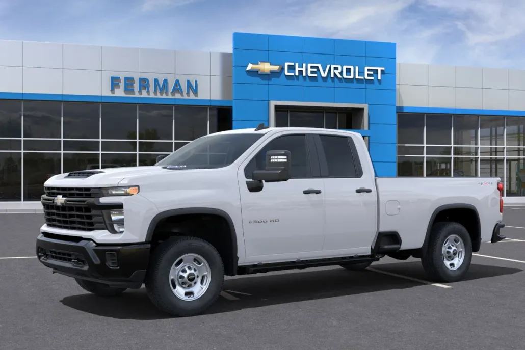 2024 Chevrolet Silverado 2500HD photo 1