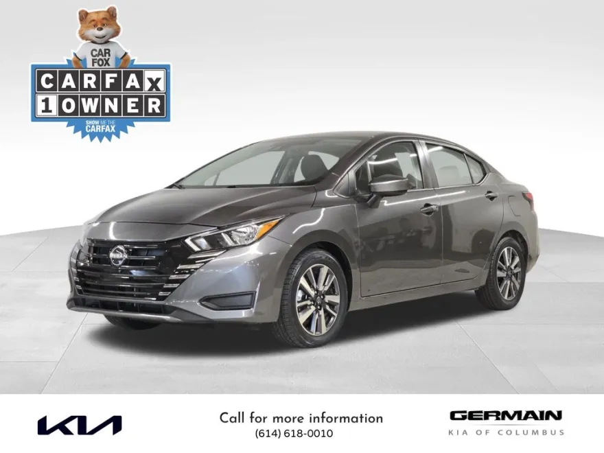 2023 Nissan Versa 1.6 SV photo 1