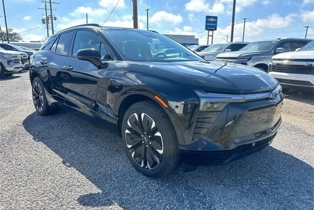 2025 Chevrolet Blazer EV RS photo 1