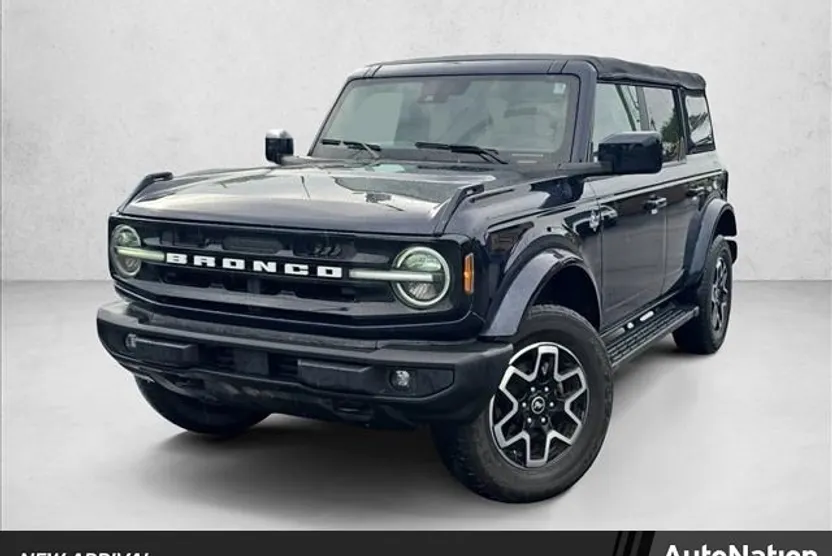 2021 Ford Bronco Outer Banks photo 1