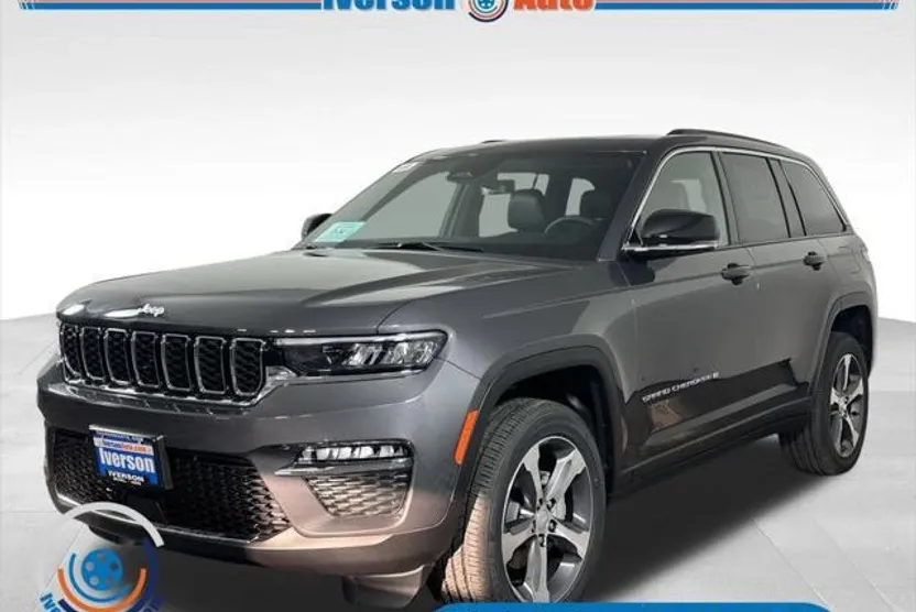 2025 Jeep Grand Cherokee Limited photo 1