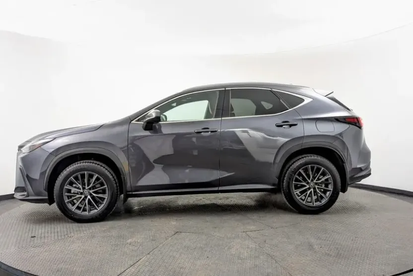 2023 Lexus NX 350 Premium photo 1
