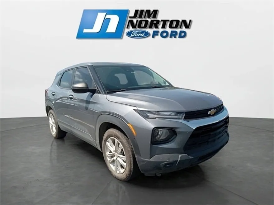2021 Chevrolet Trailblazer LS photo 1