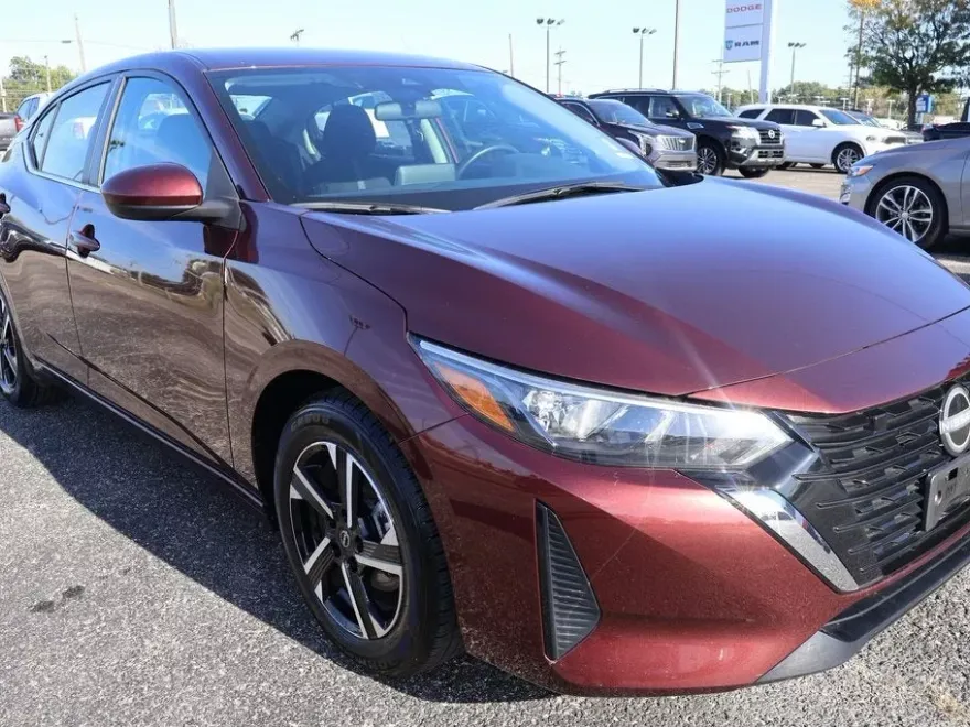 2024 Nissan Sentra SV photo 1