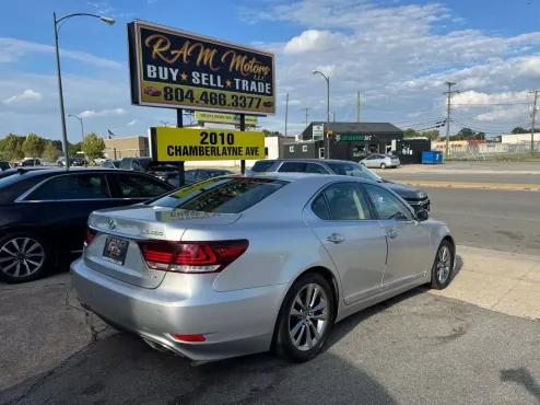 2014 Lexus LS 460 photo 4