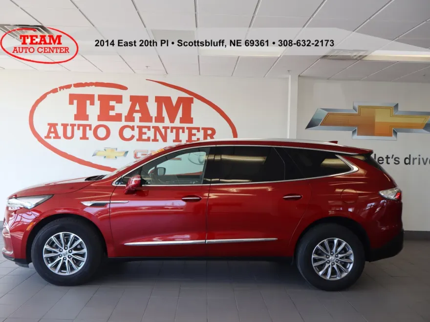 2024 Buick Enclave Premium photo 1