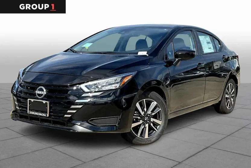 2025 Nissan Versa SV photo 1