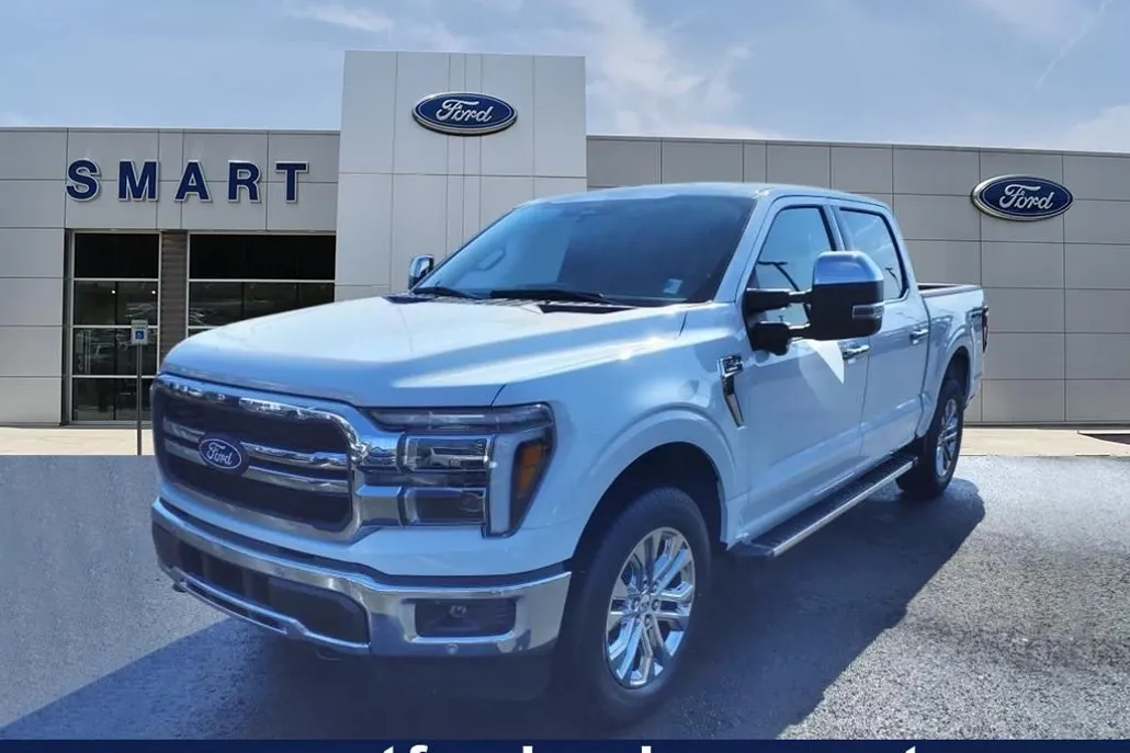 2025 Ford F-150 Lariat photo 1