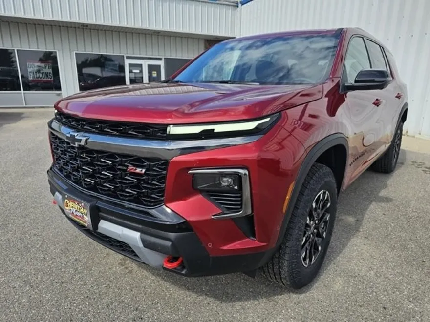 2025 Chevrolet Traverse Z71 photo 1