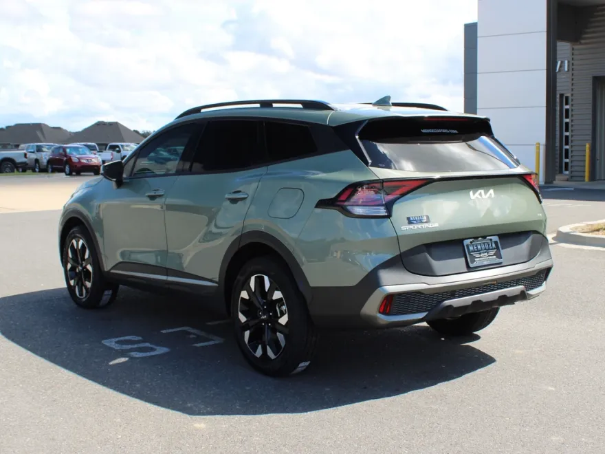 2023 Kia Sportage X-Line photo 1