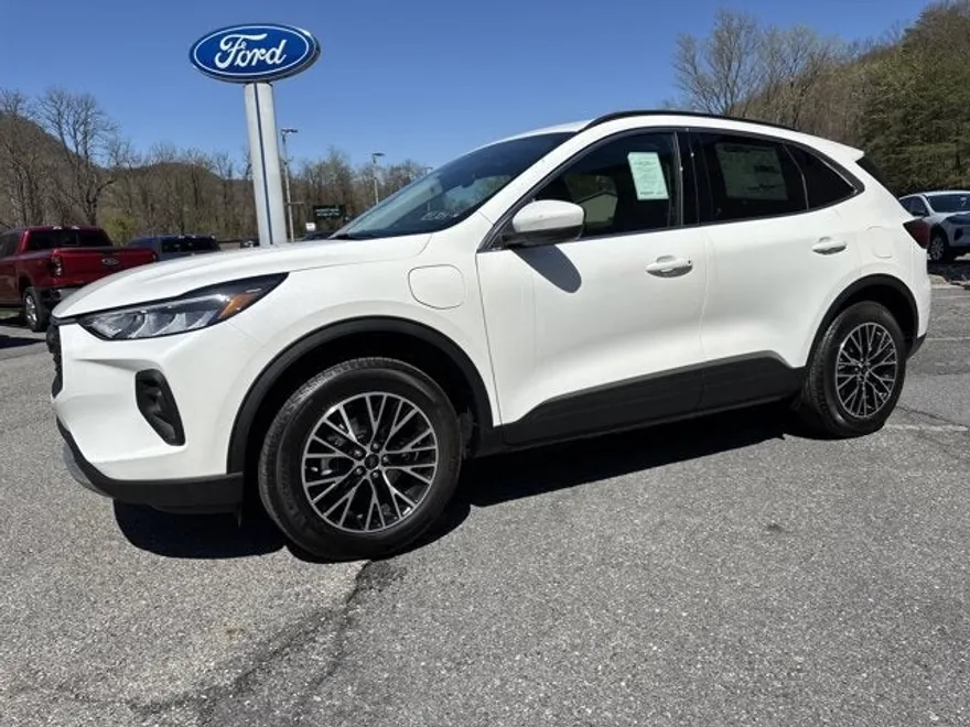 2025 Ford Escape Plug-In Hybrid photo 1