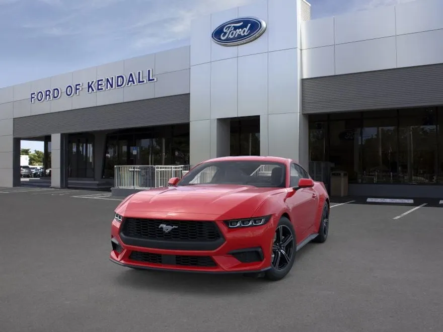2025 Ford Mustang EcoBoost photo 1