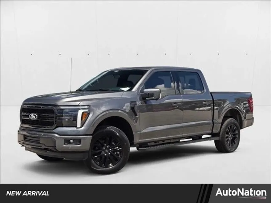 2025 Ford F-150 Lariat photo 1