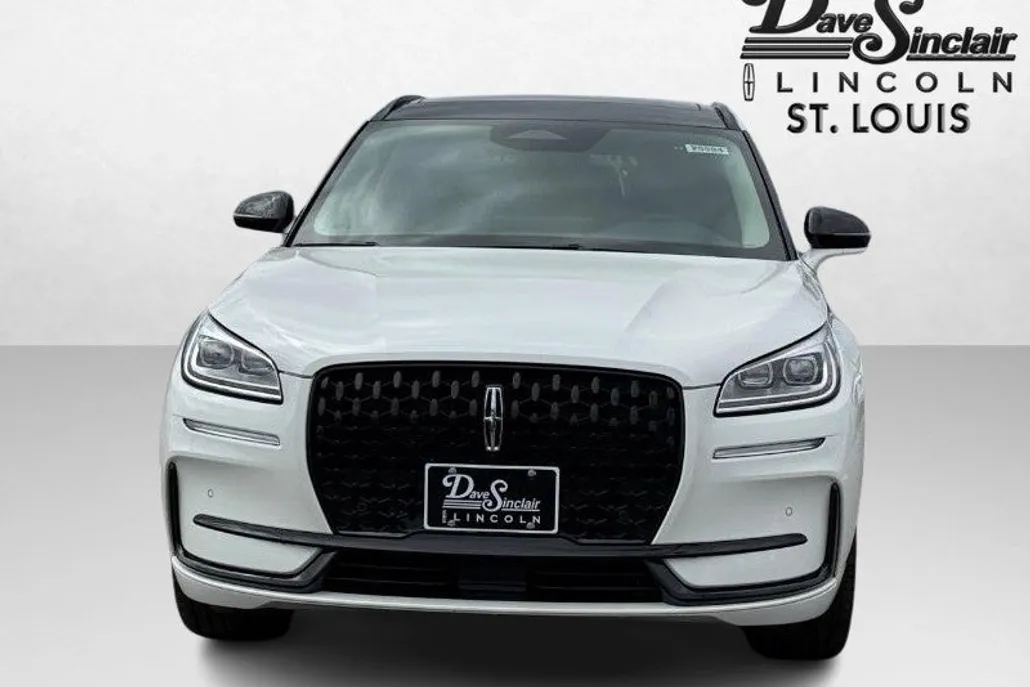 2025 Lincoln Corsair Grand Touring photo 1