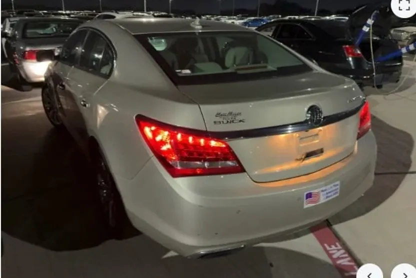 2014 Buick LaCrosse Leather photo 1