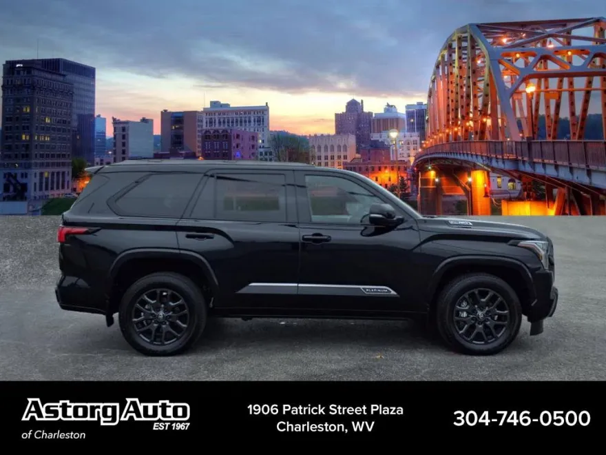 2025 Toyota Sequoia Platinum photo 1