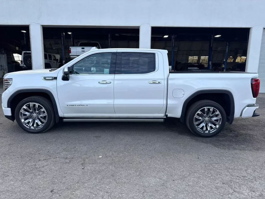 2024 Gmc Sierra 1500 Denali photo 1