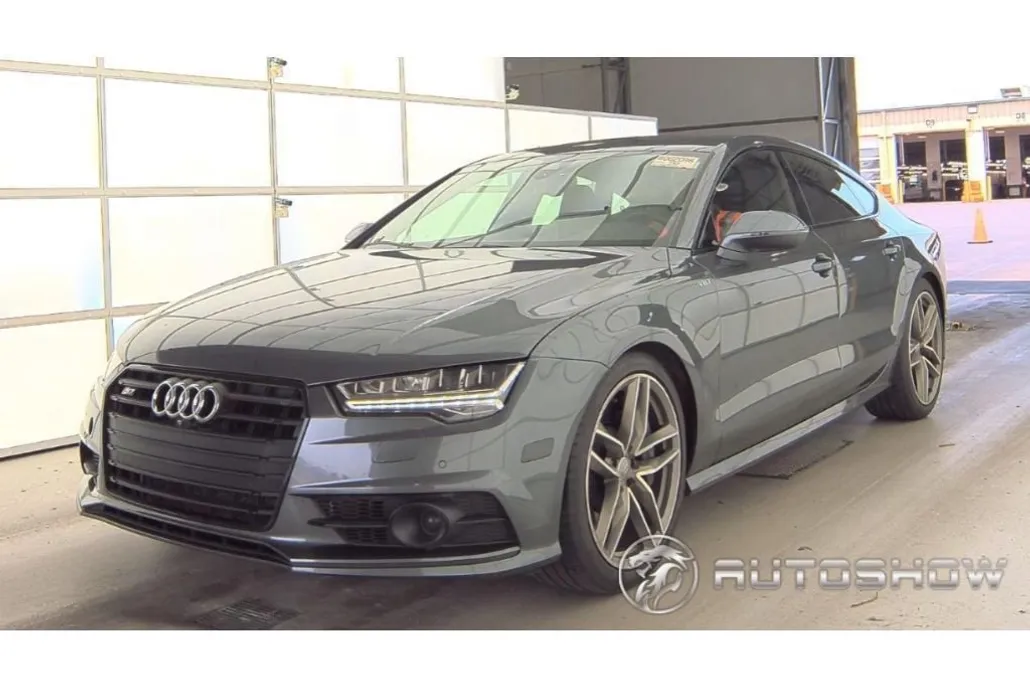 2017 Audi S7 Premium Plus photo 1