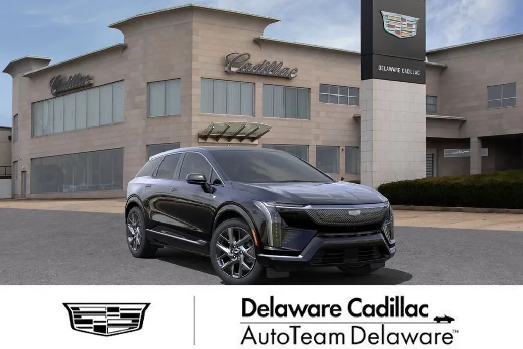 2025 Cadillac Optiq Luxury photo 1