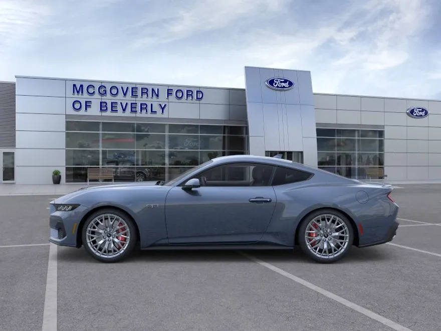 2025 Ford Mustang GT photo 1