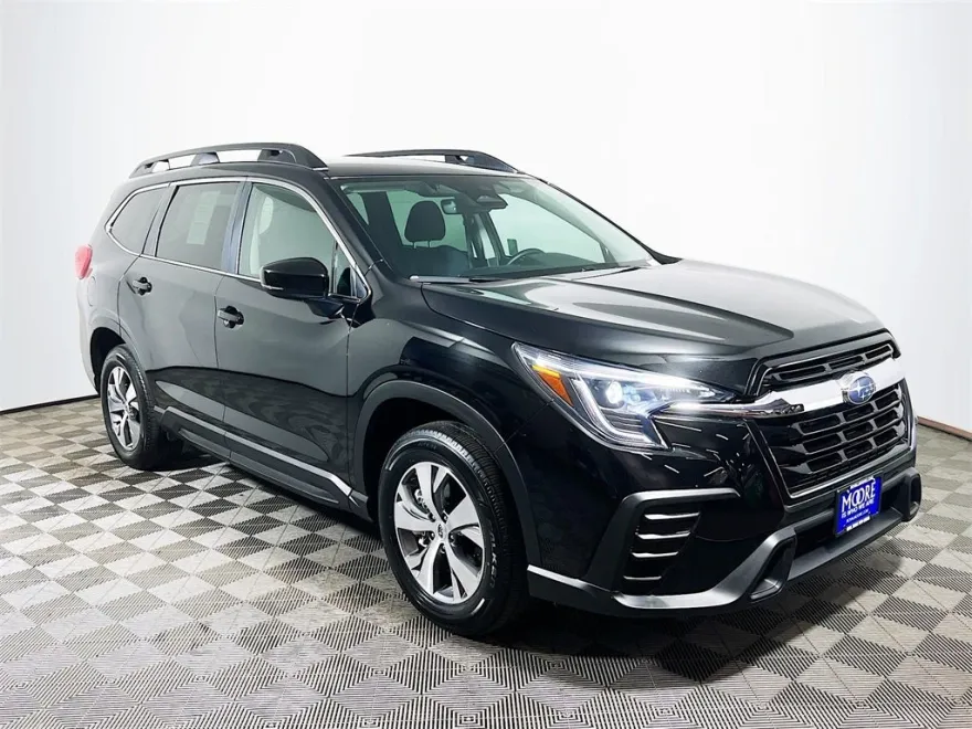 2024 Subaru Ascent Premium photo 1