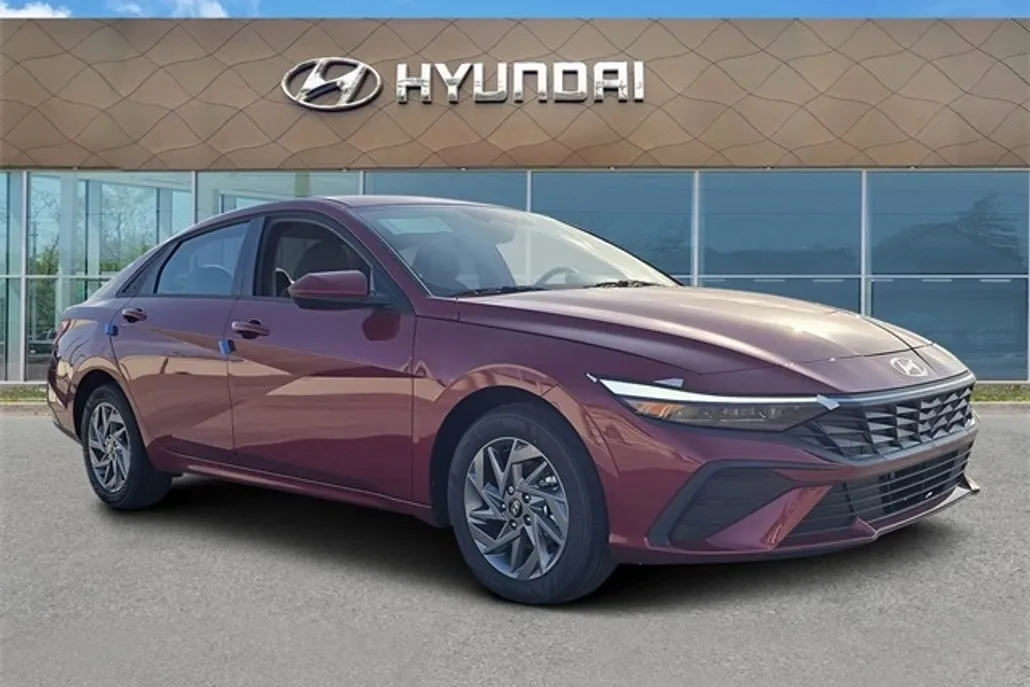 2025 Hyundai Elantra Hybrid Blue photo 1