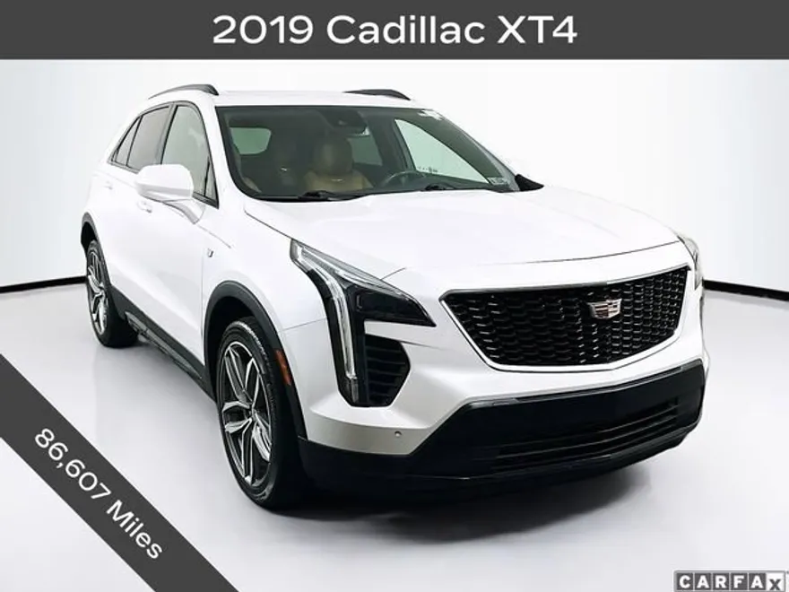 2019 Cadillac XT4 Sport photo 1