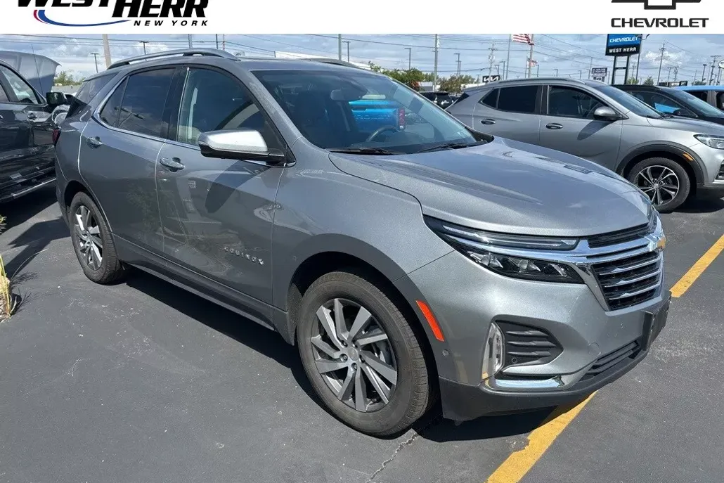 2023 Chevrolet Equinox Premier photo 1
