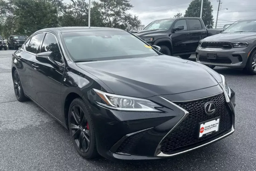 2024 Lexus ES 350 F SPORT Handling photo 1