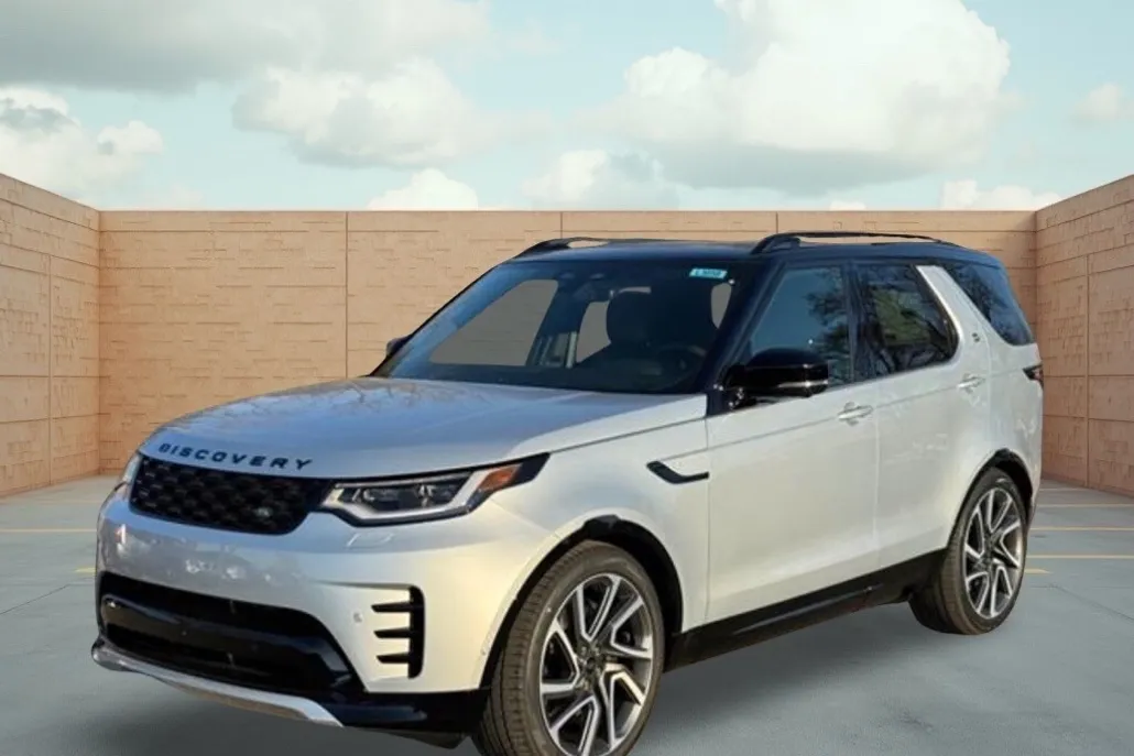 2024 Land Rover Discovery SE photo 1