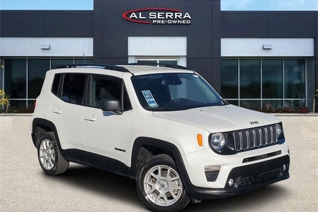2022 Jeep Renegade Latitude photo 1