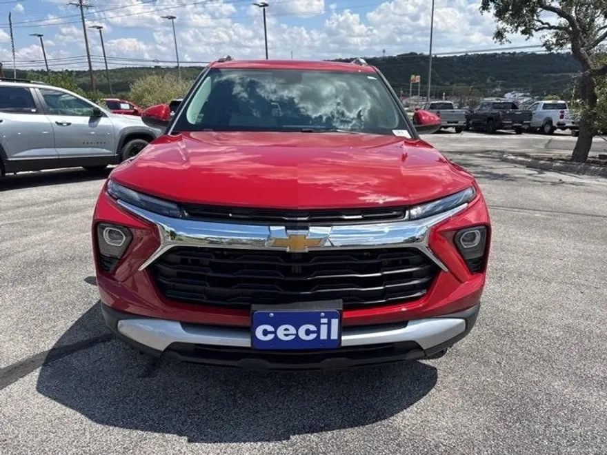 2026 Chevrolet Trailblazer LT photo 1