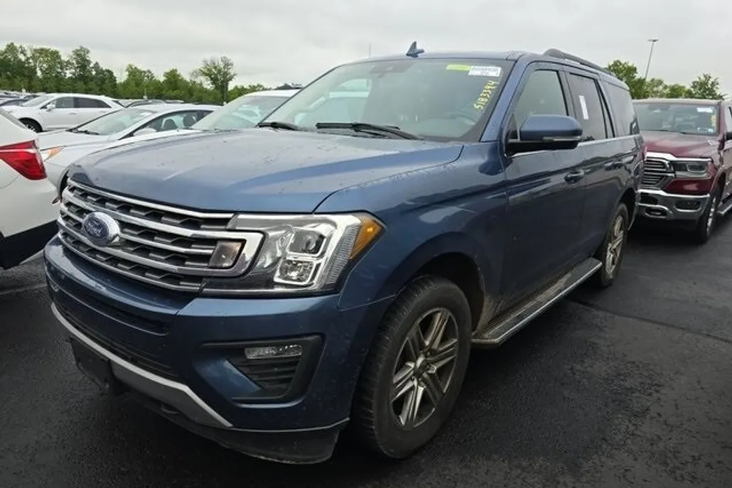 2019 Ford Expedition XLT photo 1