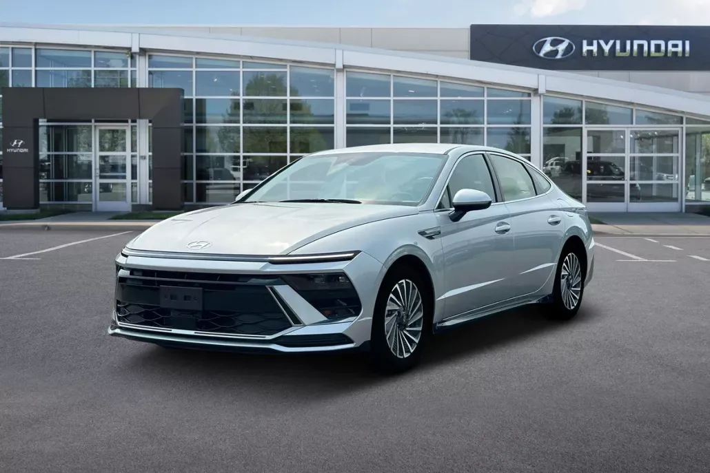 2025 Hyundai Sonata Hybrid Limited photo 1