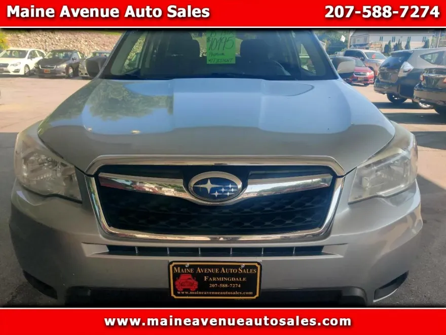 2015 Subaru Forester 2.5i Premium photo 1