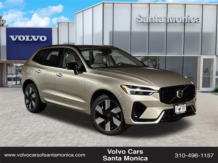2025 Volvo XC60 T8 Plus photo 1