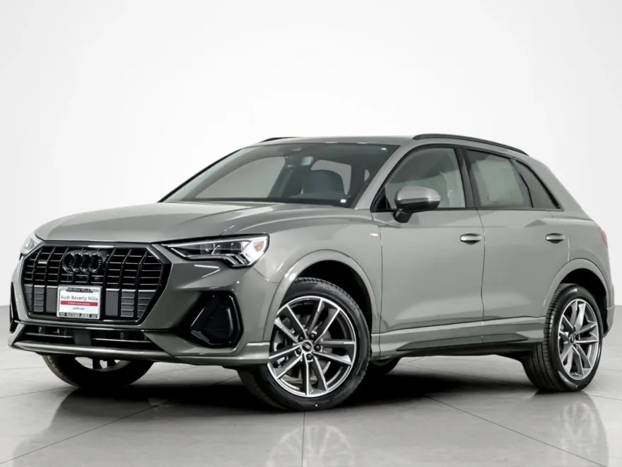 2025 Audi Q3 S line Premium 45 TFSI photo 1