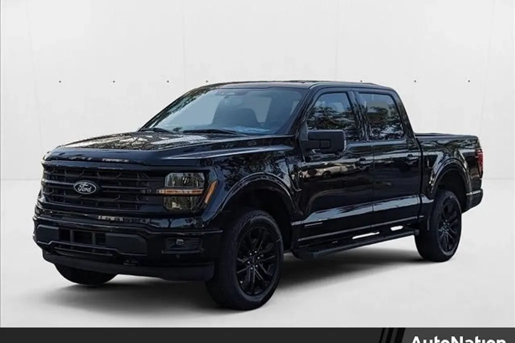 2025 Ford F-150 XLT photo 1