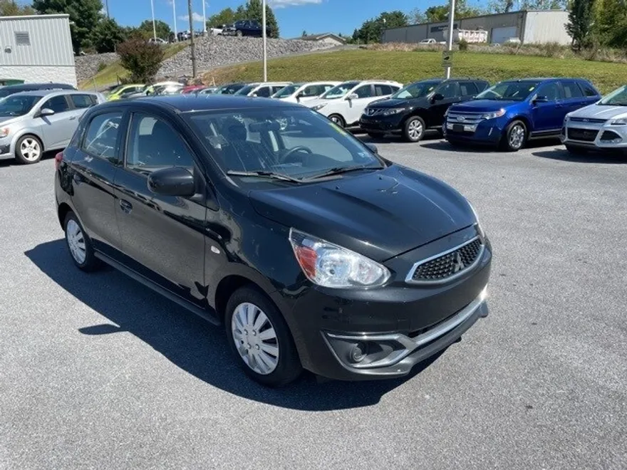 2019 Mitsubishi Mirage ES photo 1