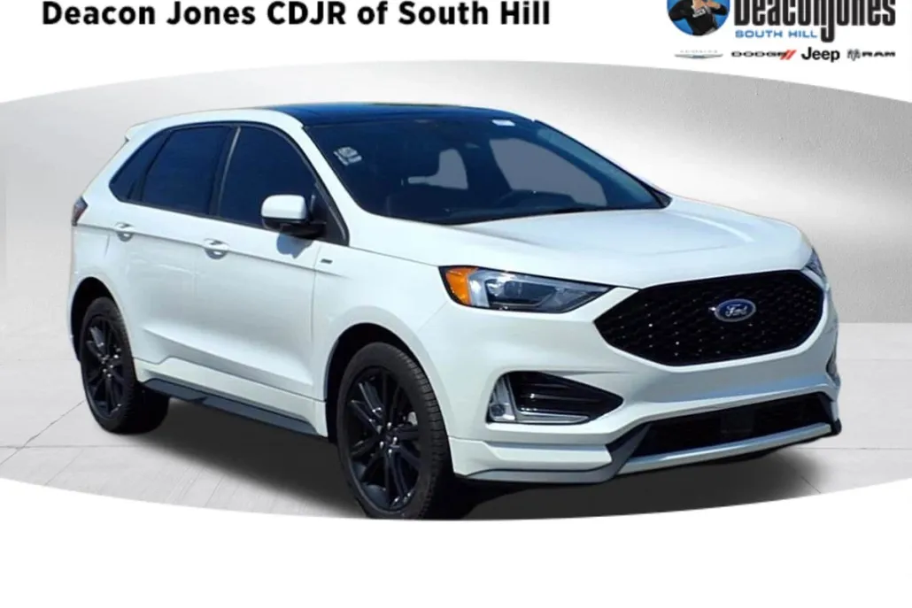 2022 Ford Edge ST photo 1