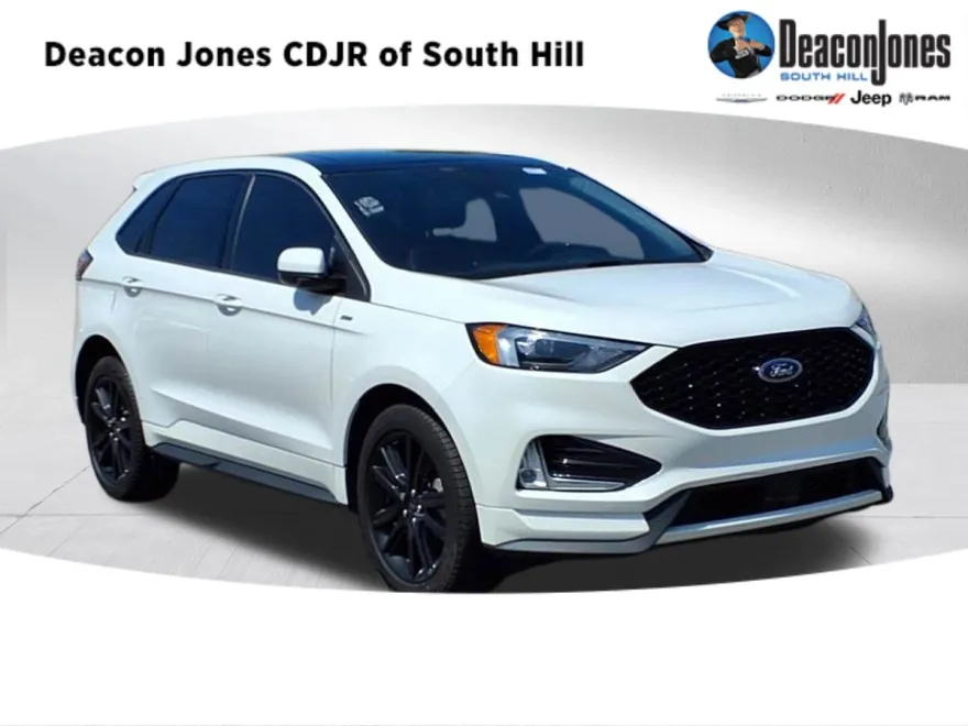 2022 Ford Edge ST photo 1