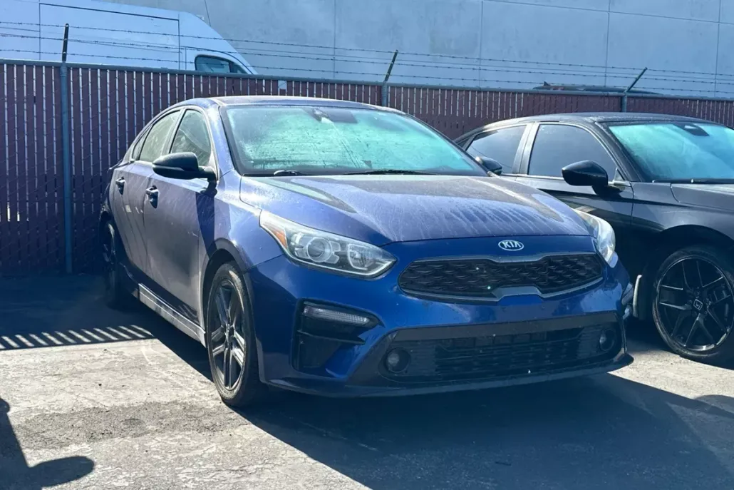 2020 Kia Forte GT-Line photo 1