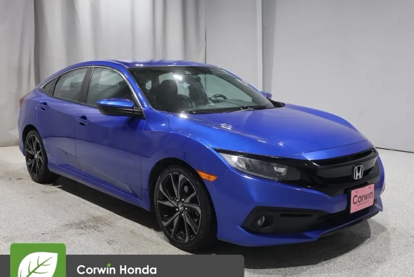 2019 Honda Civic Sport photo 1