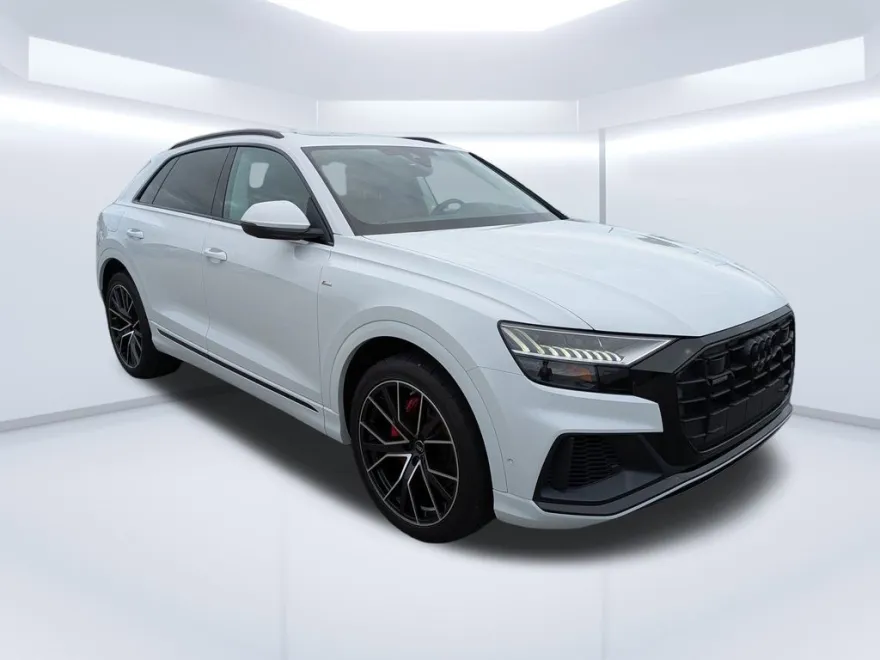 2023 Audi Q8 55 Prestige photo 1